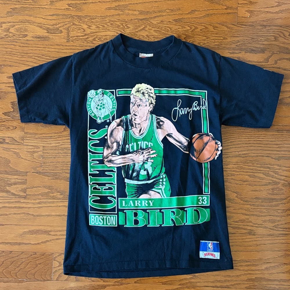 Vintage Larry Bird NBA Boston Celtics Graphic T-Shirt from the 1990s